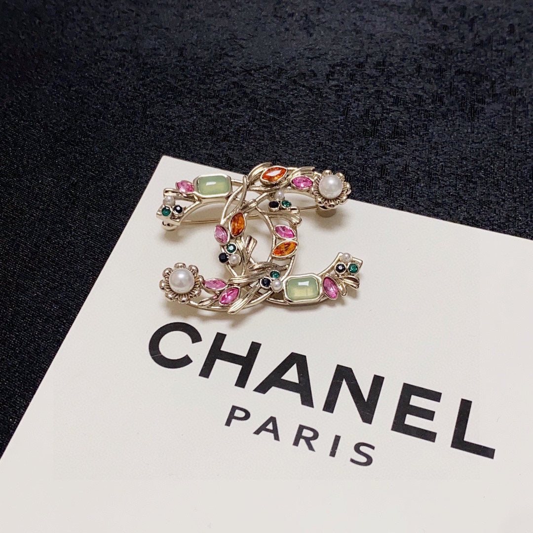 18K Chanel Crystal Flower Brooch