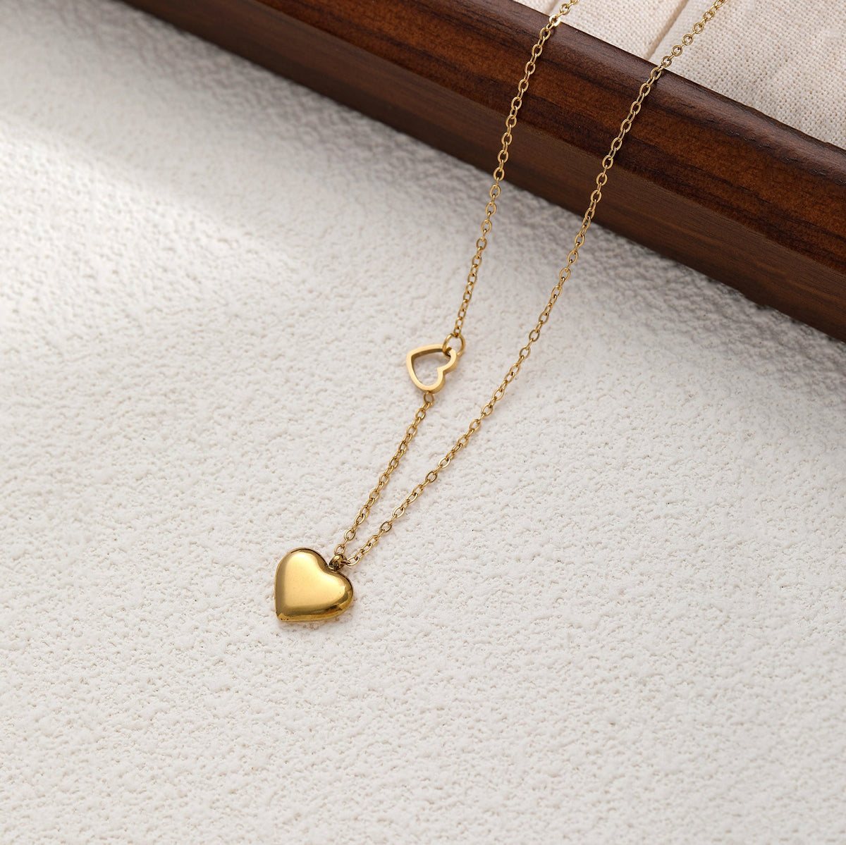 Minimalist Heart Pendant Choker Necklace